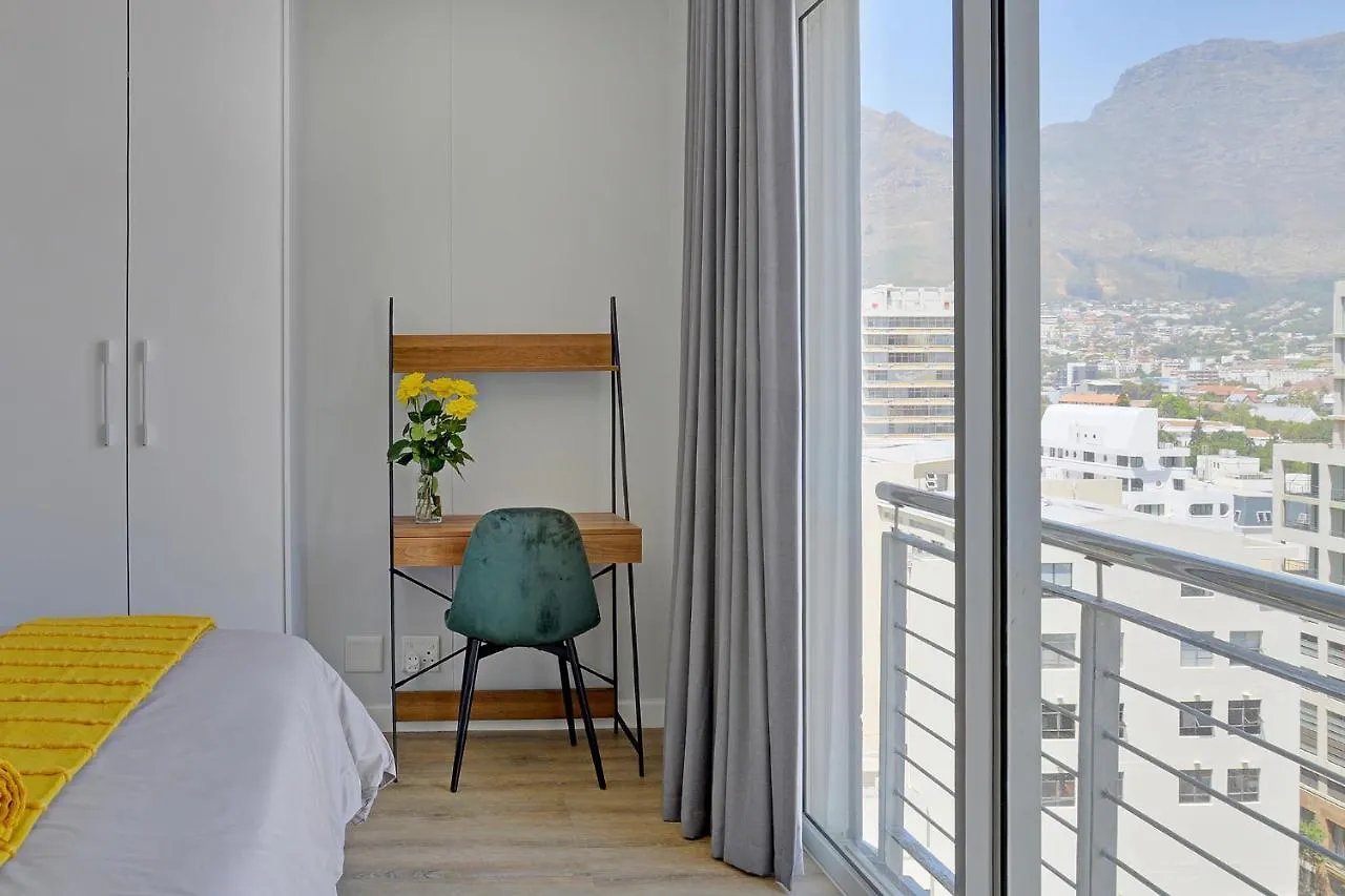 Leila - City Centre Apartment, Stunning Mountain & City Views Città del Capo 0*,