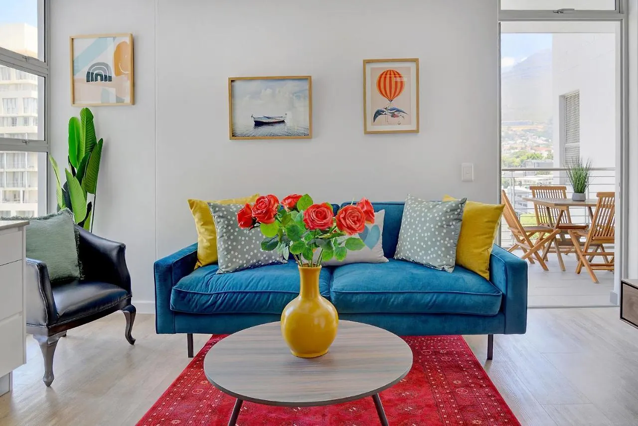 Leila - City Centre Apartment, Stunning Mountain & City Views Città del Capo